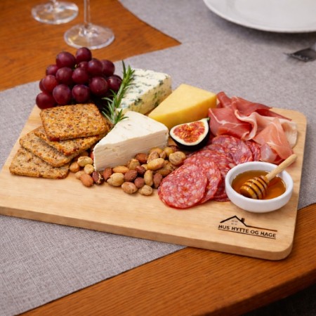 Eksklusiv skjærefjøl i Accoya med høy slitestyrke, stabilitet og lang levetid. Tåler oppvaskmaskin.