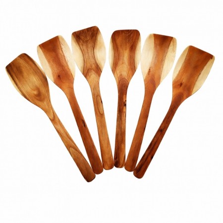 Stekespade i heltre Akasie, håndlaget – skånsom mot stekepanner. Norskprodusert, gjenbrukt trevirke.